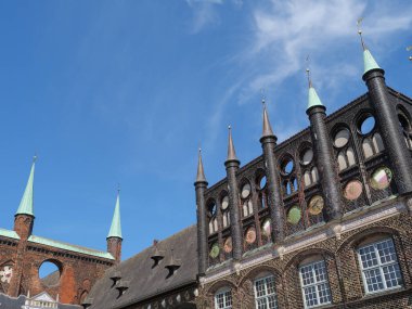 Luebeck 'te yaz zamanı ve Alman Baltık Denizi' nde seyahat.