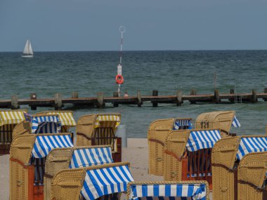 Luebeck 'te yaz zamanı ve Alman Baltık Denizi' nde seyahat.