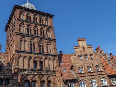 Luebeck 'te yaz zamanı ve Alman Baltık Denizi' nde seyahat.