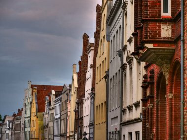 Luebeck 'te yaz zamanı ve Alman Baltık Denizi' nde seyahat.