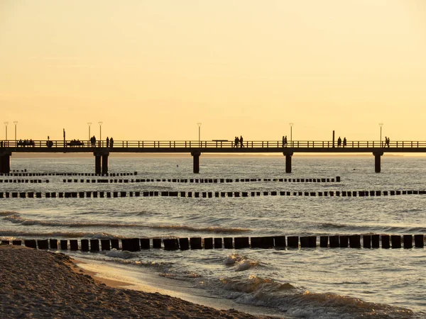 Şıngırtı Plajında Gün Batımı — Stok fotoğraf