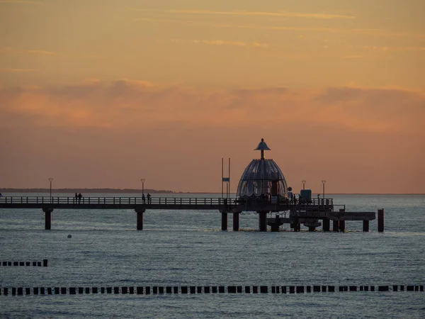 Zonsondergang Aan Het Strand Van Zingst — Stockfoto