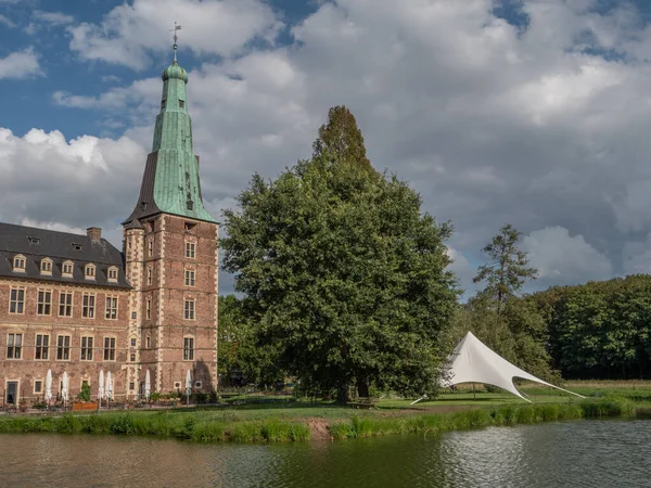 Almanya 'daki Raesfeld Şatosu