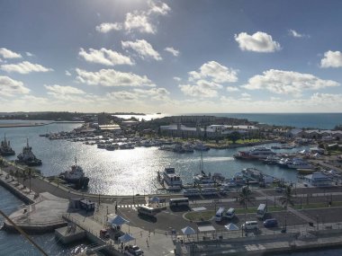 Bermuda adalarında güneşli zamanlar