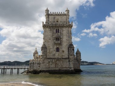 Lizbon, Portekiz 'deki tagus nehrinde.