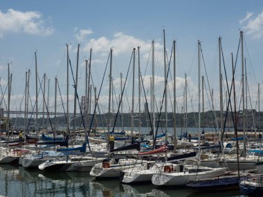 Lizbon, Portekiz 'deki tagus nehrinde.