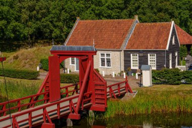 Hollanda 'nın tarihi Bourtange köyü.