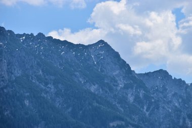 Faszinierender Ausblick auf die wunderschnen Berge in Liechtenstein 24.4.4.2020