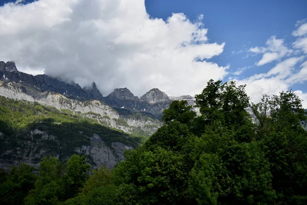 Sviçre Nin Walenstadt Şehrindeki Güzel Dağ Manzarası 2020 — Stok fotoğraf