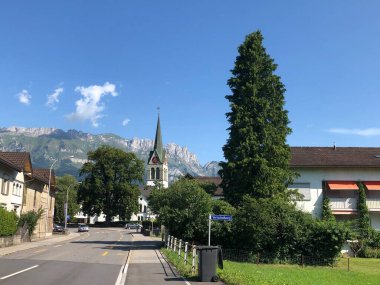 17.7.2019 'da İsviçre' de güzel bir yaz günü yakalandı.