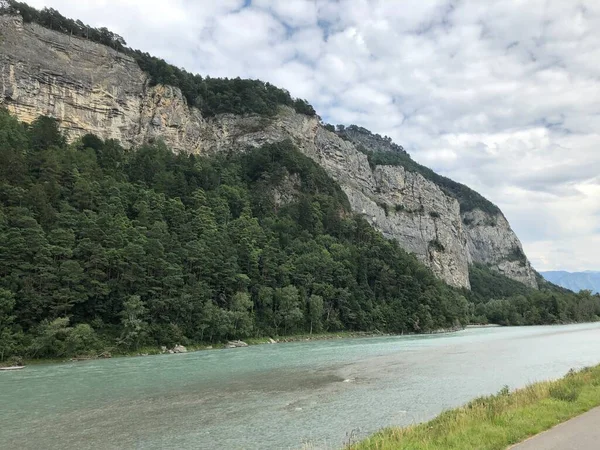 Río Rin Liechtenstein Verano 2019 — Foto de Stock