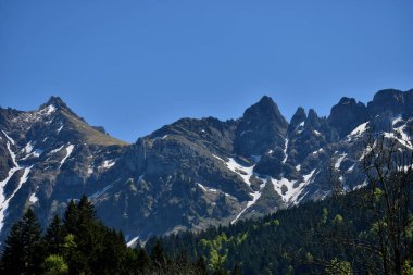 İsviçre 'nin Santis Dağı çevresindeki panoramik manzarası 7.5.2020