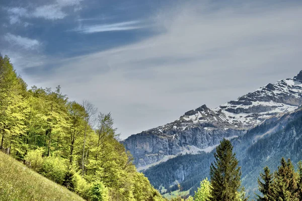 Sviçre Dağ Zirveleri Klausenpass 2020 Boyunca Bir Yol Gezisi Sırasında — Stok fotoğraf