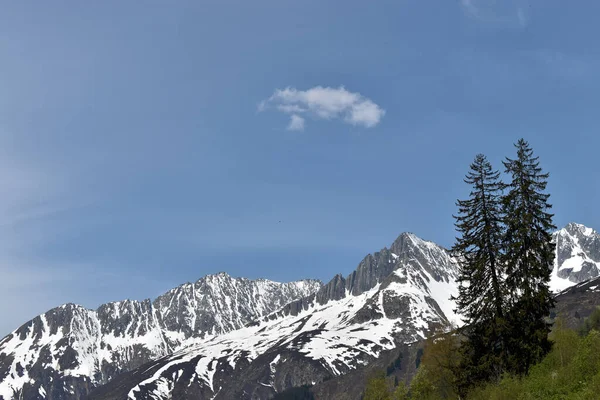 Bergpanorama Bei Einem Roadtrip Auf Den Oberalppass Der Schweiz 2020 — Stockfoto