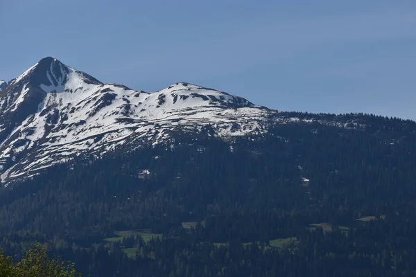 スイスのラックスからの素晴らしい景色8 2020 — ストック写真