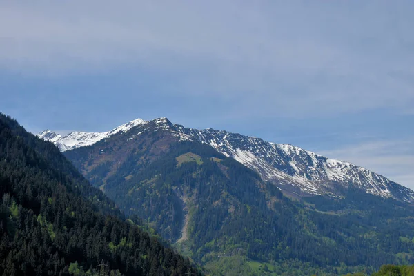 スイスのラックスからの素晴らしい景色8 2020 — ストック写真