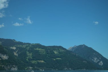 21.5.2020 İsviçre 'ye yapılan bir yolculukta inanılmaz bir dağ manzarası.