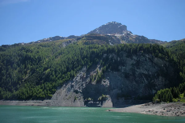 スイスのユリエルパスでのマルモレラ湖27 2020 — ストック写真