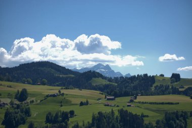 Appenzell 'deki dağ manzarası İsviçre 1.6.2020