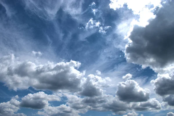 Хмари Кумулу Блакитному Небі Над Німеччиною Під Час Польоту Маленькому — стокове фото