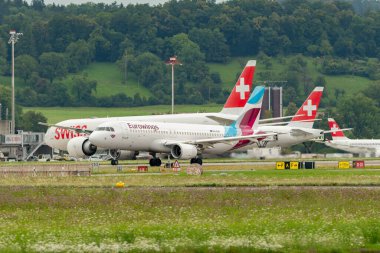 Zürih, İsviçre, 5 Ağustos 2025 9H-EUP Eurowings Airbus A320-214 kalkıyor.