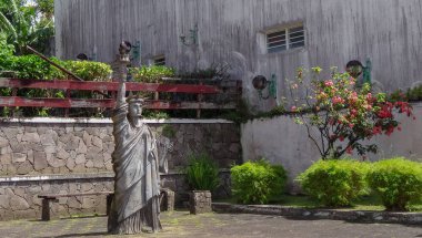 Guadeloupe: Atlantik Okyanusu ve Karayip Denizi