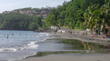 Guadeloupe: Atlantik Okyanusu ve Karayip Denizi