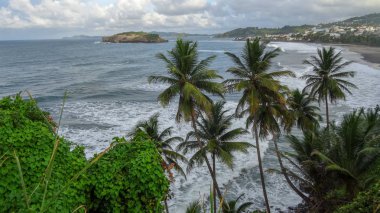 Martinique egzotik tatil deniz ve okyanus arasında