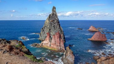 Cabo Sao Lorenco Madeira, Portekiz en güzel burunları biridir. Adanın doğusunda