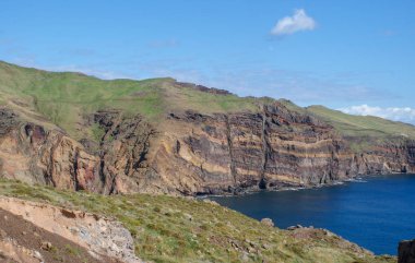 Cabo Sao Lorenco Madeira, Portekiz en güzel burunları biridir. Adanın doğusunda