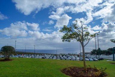 Santana Madeira Adası, Portuegal güzel bir şehirdir. Komik geleneksel evler vardır.