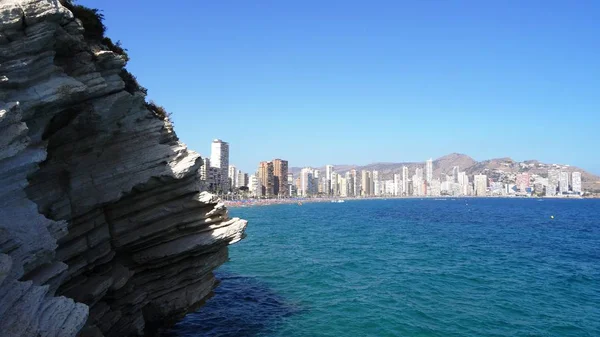 Benidorm é um belo resort na Espanha — Fotografia de Stock