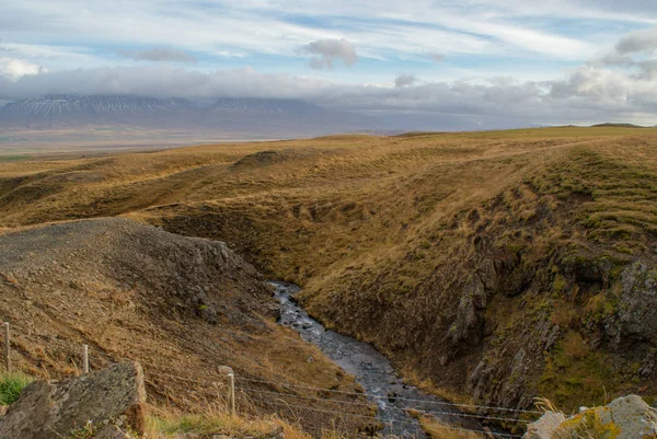 Islândia e incrível natureza icelandic e paisagens — Fotografia de Stock