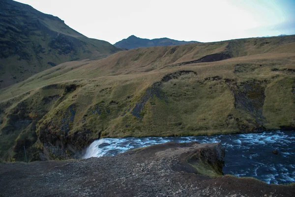 Islandia y asombrosa naturaleza y paisajes icelandic — Foto de Stock