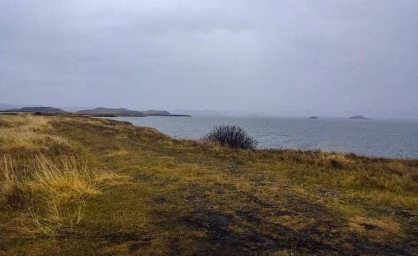 Islandia y asombrosa naturaleza y paisajes icelandic —  Fotos de Stock