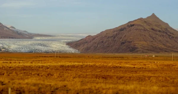 Islandia i niesamowity islandzki charakter i krajobrazy — Zdjęcie stockowe