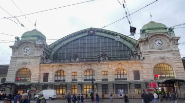 Basel Swizerland çok güzel şehirdir