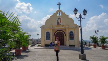 Guayaquil, Güney Amerika'nın Ekvador şehrinde yer alan şehirdir.