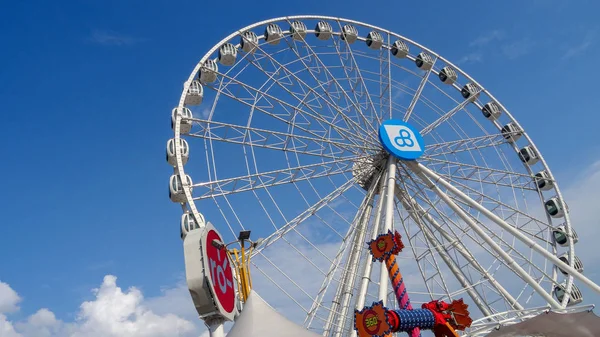 Guayaquil, Güney Amerika'nın Ekvador şehrinde yer alan şehirdir.