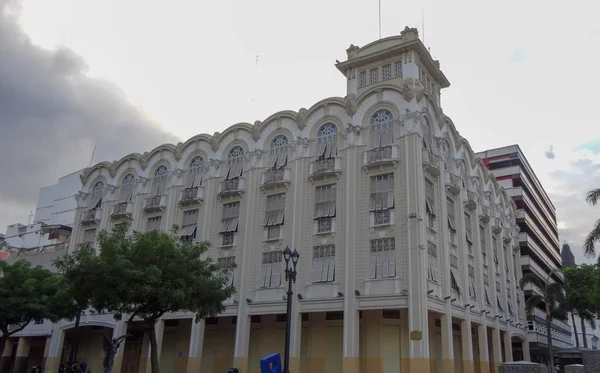 Guayaquil, Güney Amerika'nın Ekvador şehrinde yer alan şehirdir. — Stok fotoğraf