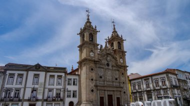 Braga Portekiz güzel bir şehirdir. İnanılmaz mimari