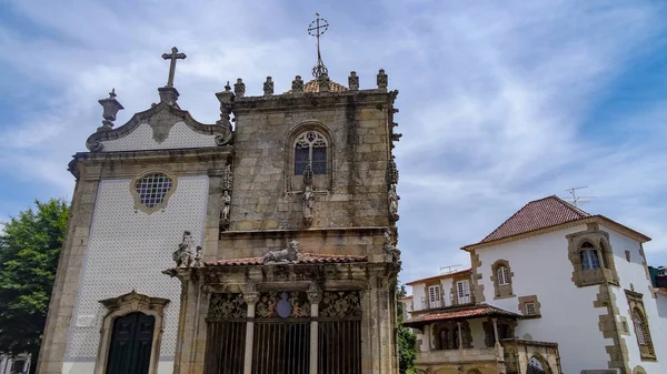 Braga egy Portugália egyik legszebb városa. Csodálatos építészet — Stock Fotó
