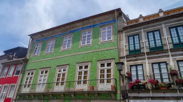 Braga Portekiz güzel bir şehirdir. İnanılmaz mimari