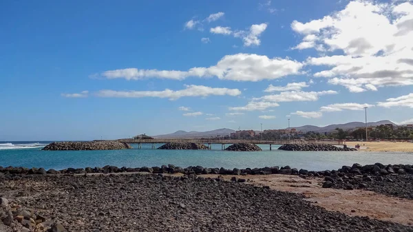 卡莱塔-德-富斯特是西班牙加那利群岛富埃特文图拉岛的舒适海滩度假村 — 图库照片