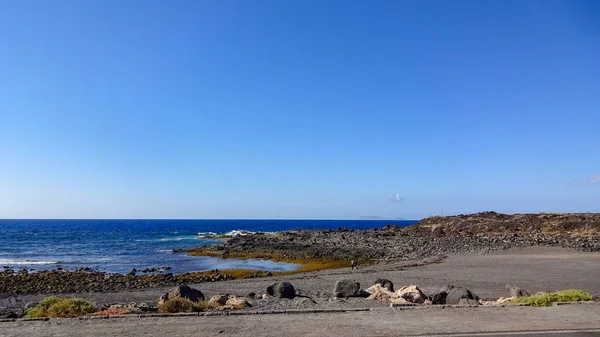 La Santa Sport ha due bellissime spiagge. Natura insolita delle Canarie, Lanzarote — Foto Stock