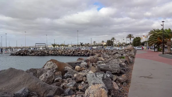 Puerto del Rosario es una capital de Fuerteventura, isla canaria, España — Foto de Stock