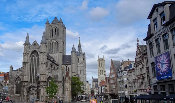 Gent es una ciudad muy hermosa en Bélgica — Foto de Stock