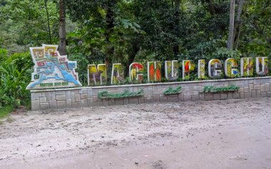 Peru'daki Machu Picchu dünyanın mucizelerinden biri.