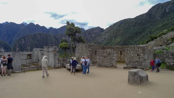 Machu Picchu en Perú es uno de los milagros del mundo —  Fotos de Stock
