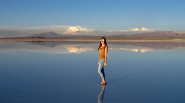 Bolivya'da Salar Uyuni bir doğa mucizesi